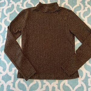 No Content Black & Gold MockNeck Long Sleeve Top